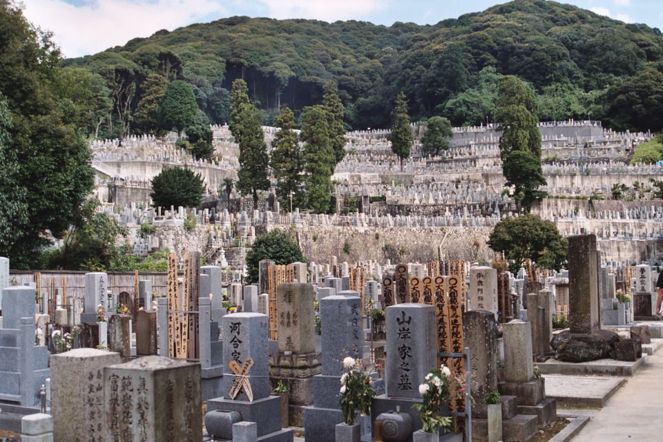 Cemetery at Kodaiji temple